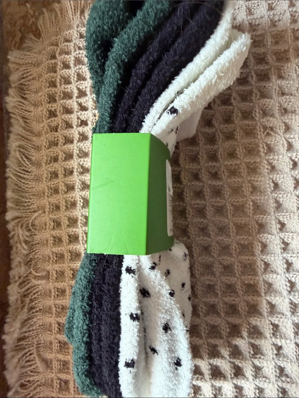 kate spade plush low